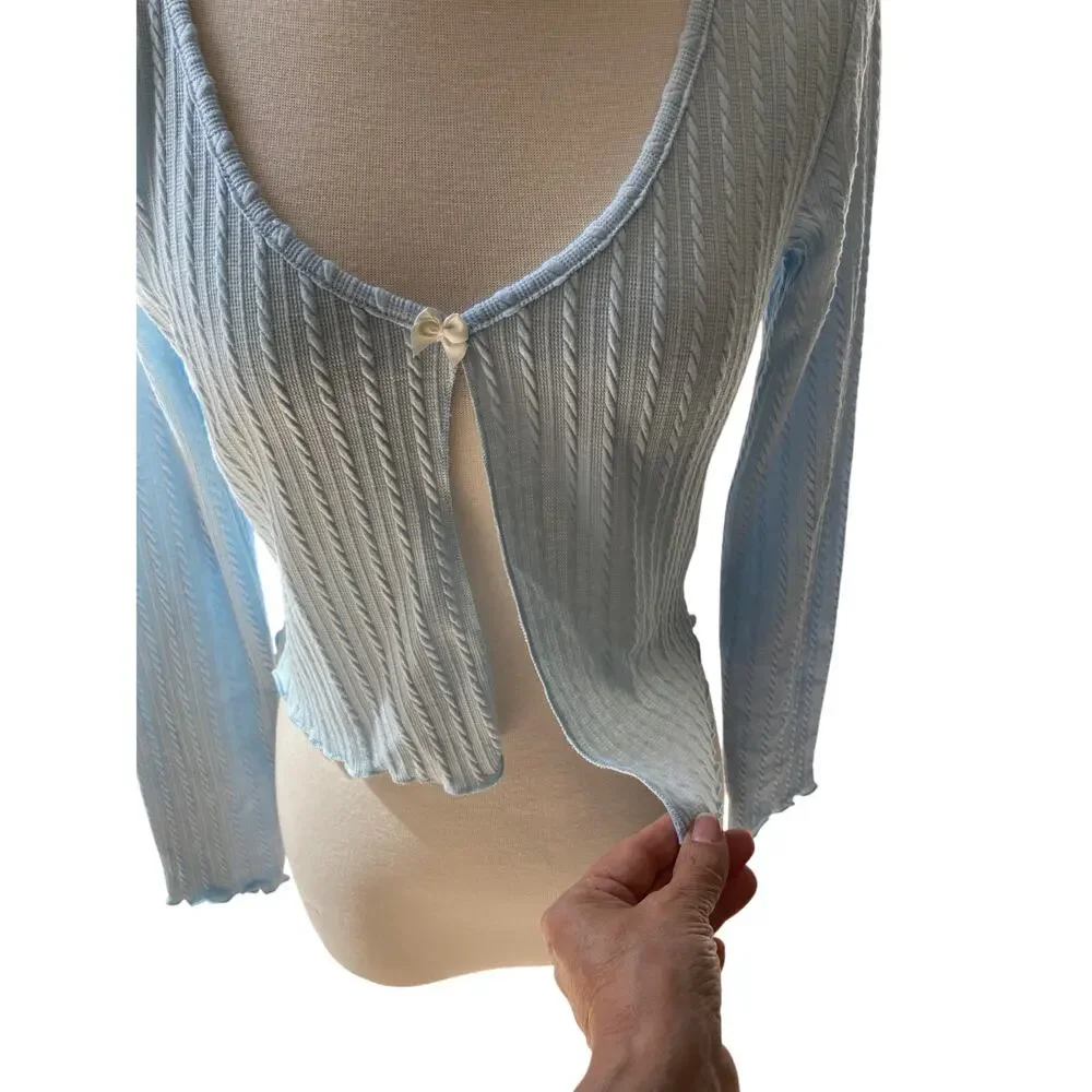 NWT Baby Blue Ribbed Cropped Cover Up/Bolero /Sweater Size M (Juniors) - Picture 5 of 8